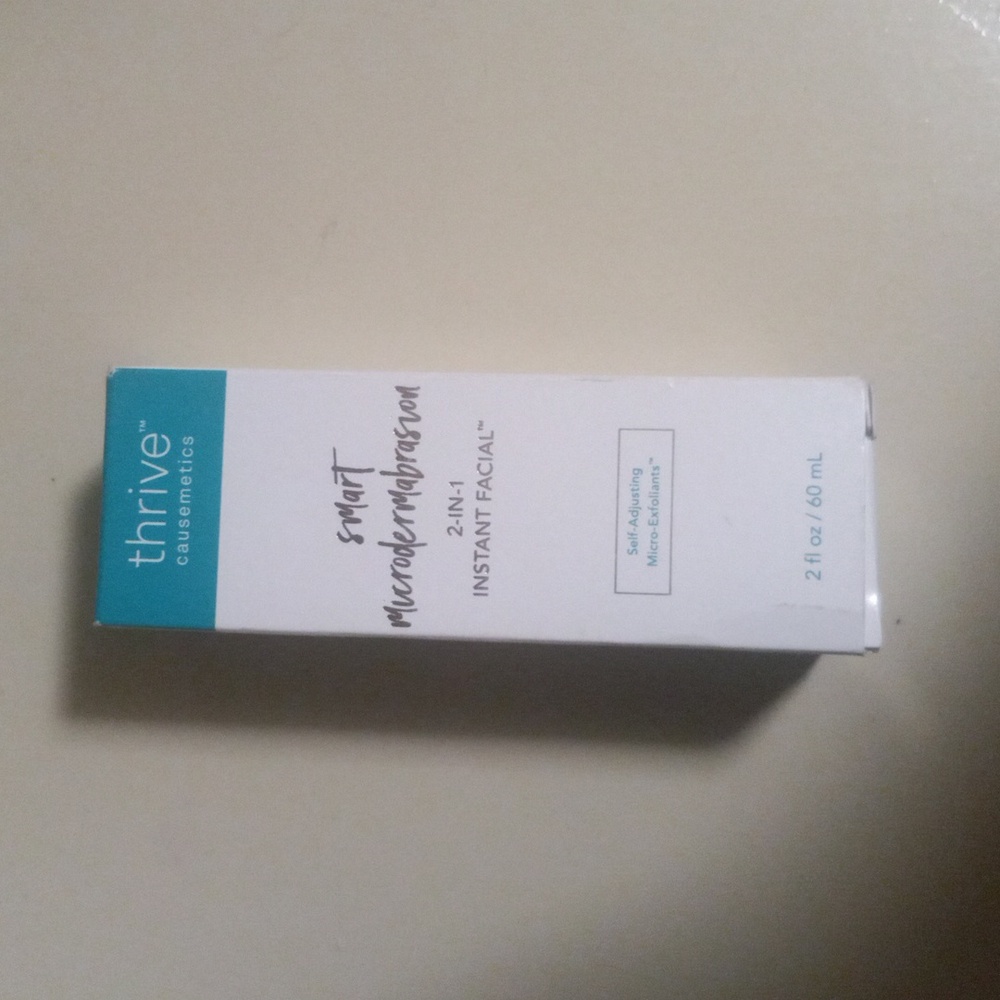Thrive Causemetics Smart Microdermabrasion 2 in 1 Instant Facial NEW
